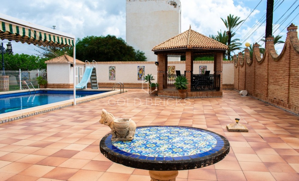 Wederverkoop ·  · Orihuela · Orihuela Costa