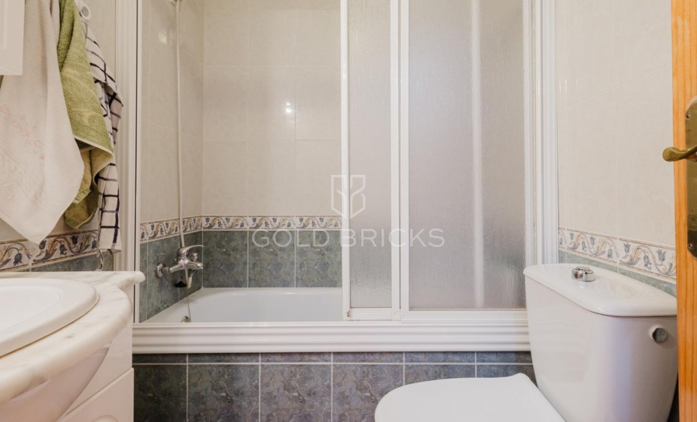 Wederverkoop ·  · Alicante City · Parque de las Naciones