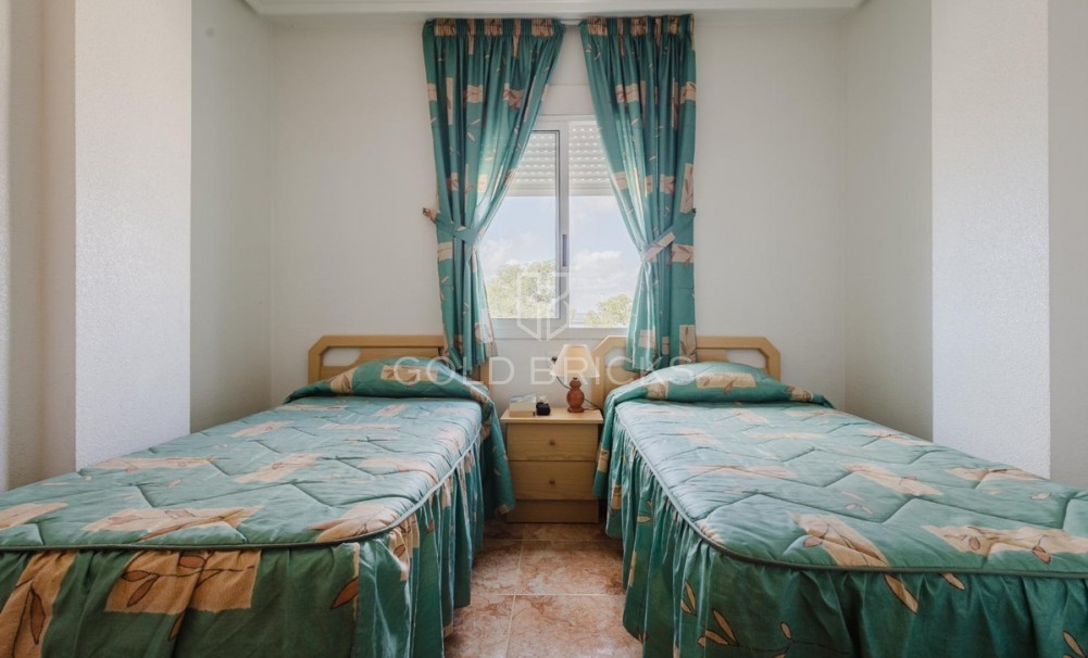 Wederverkoop ·  · Alicante City · Parque de las Naciones