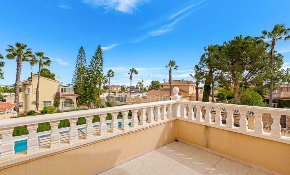 Återförsäljning · Villa · Ciudad Quesada - Rojales