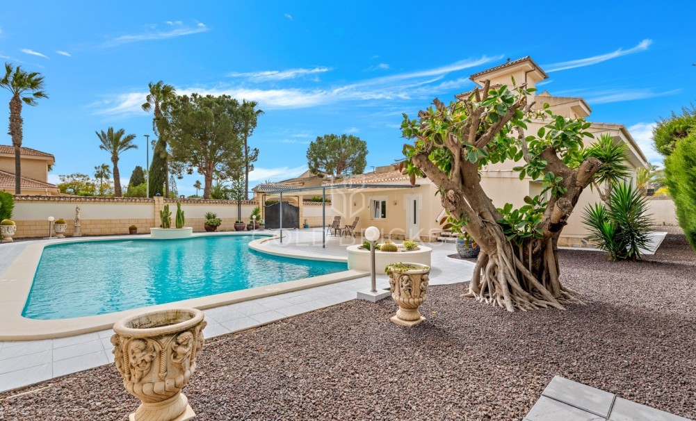 Återförsäljning · Villa · Ciudad Quesada - Rojales