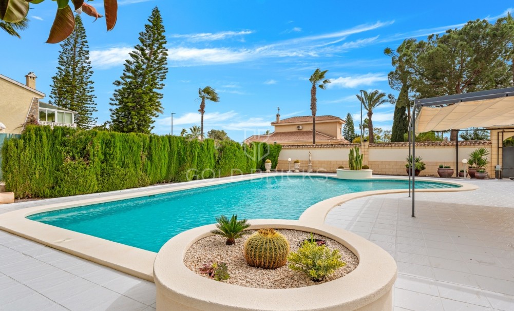 Återförsäljning · Villa · Ciudad Quesada - Rojales