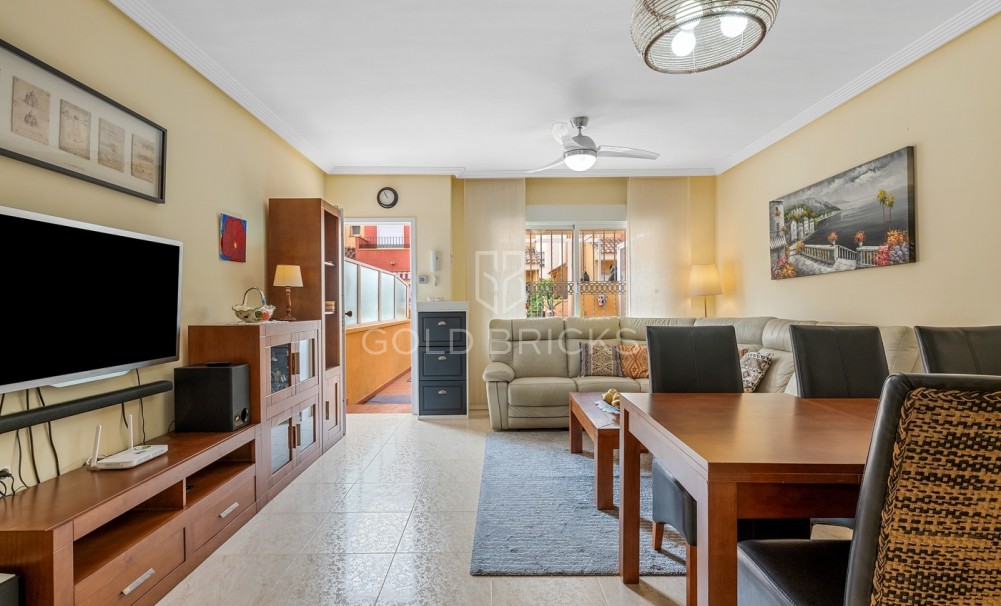 Wederverkoop · Adosado · Orihuela Costa · Villamartín