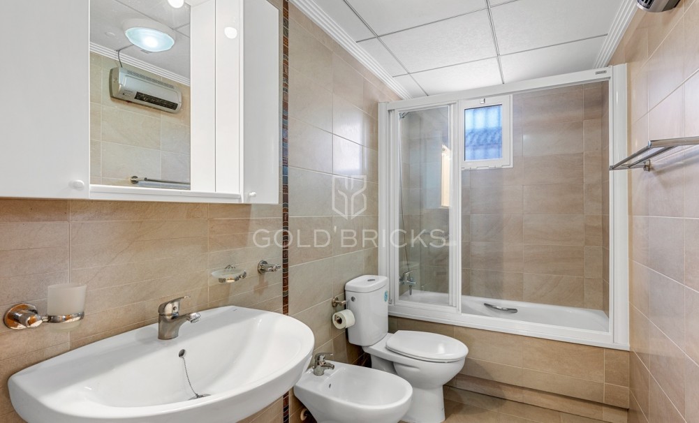 Wederverkoop · Adosado · Orihuela Costa · Villamartín