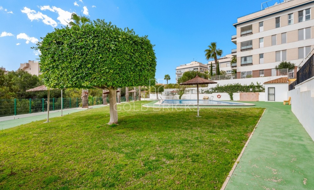 Wederverkoop · Adosado · Orihuela Costa · Villamartín