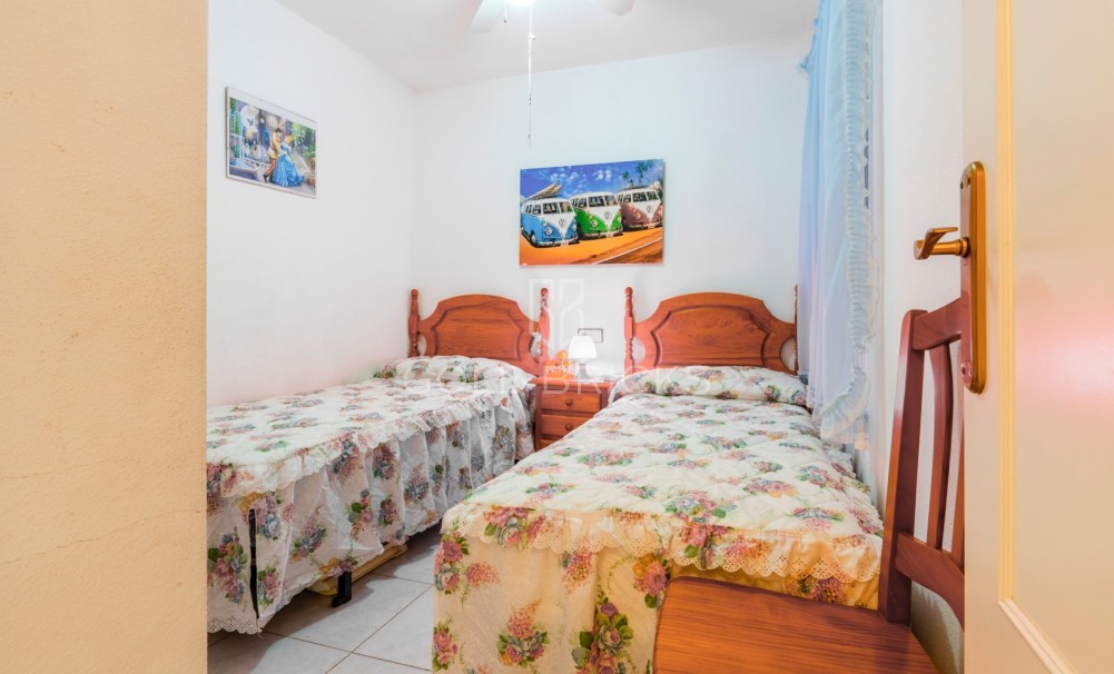 Sprzedaż · Bungalow · Orihuela Costa