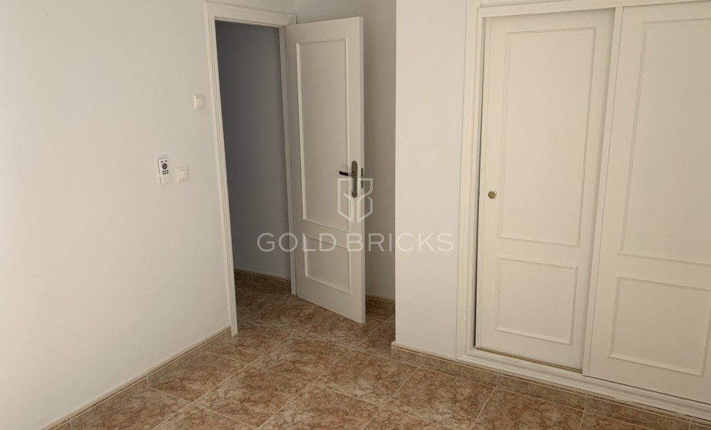 Återförsäljning · Stadshus · Punta Prima