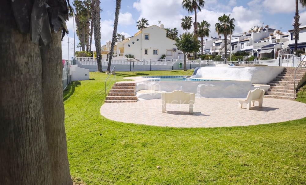 Resale · Stadthaus · Villamartín