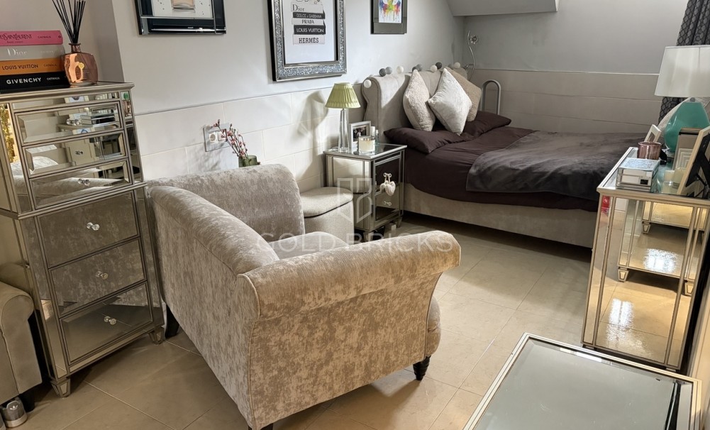 Sprzedaż · Dom Miejski · Heredades