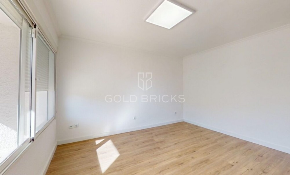 Resale · Apartment · Villamartin, Orihuela Costa