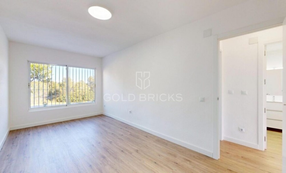 Resale · Apartment · Villamartin, Orihuela Costa