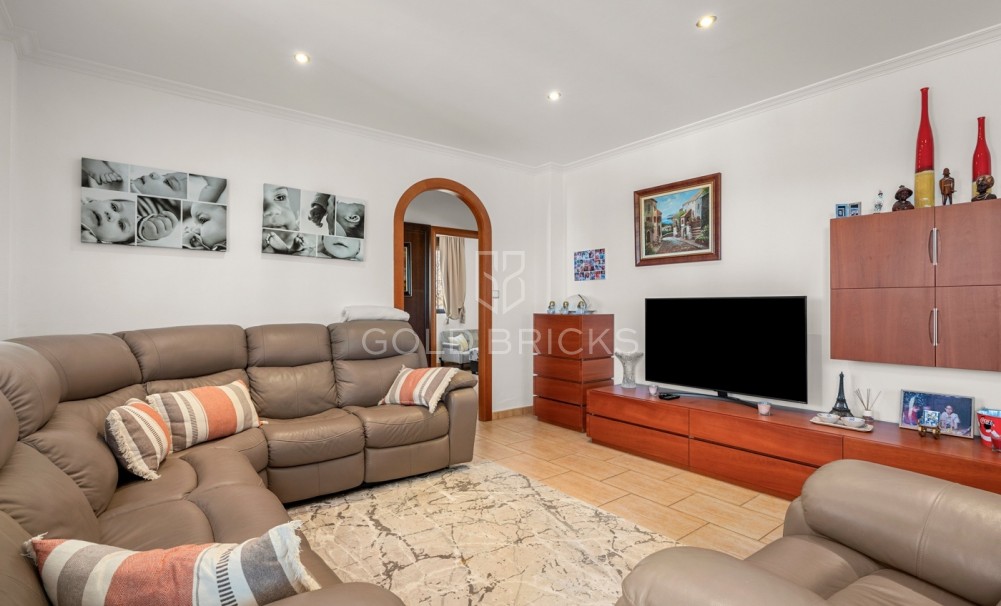 Wederverkoop · Landgoed · Crevillente