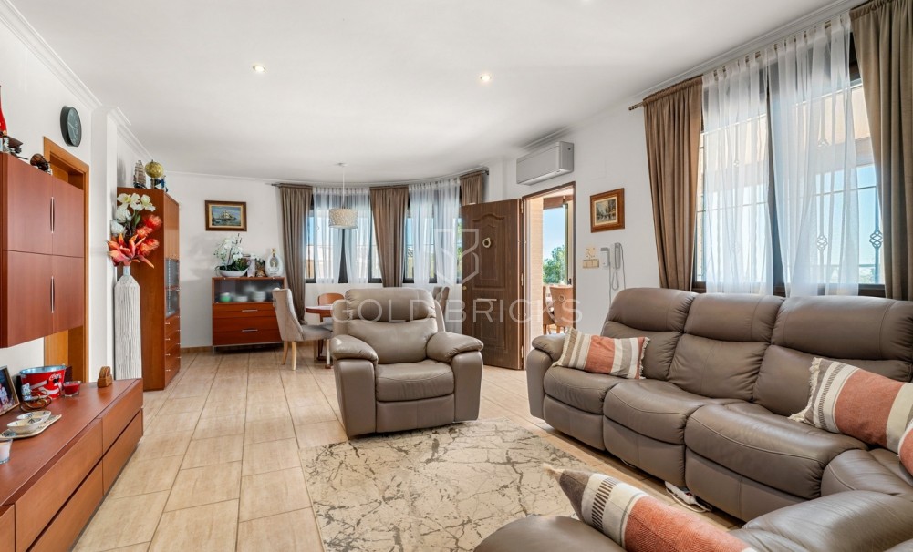 Wederverkoop · Landgoed · Crevillente