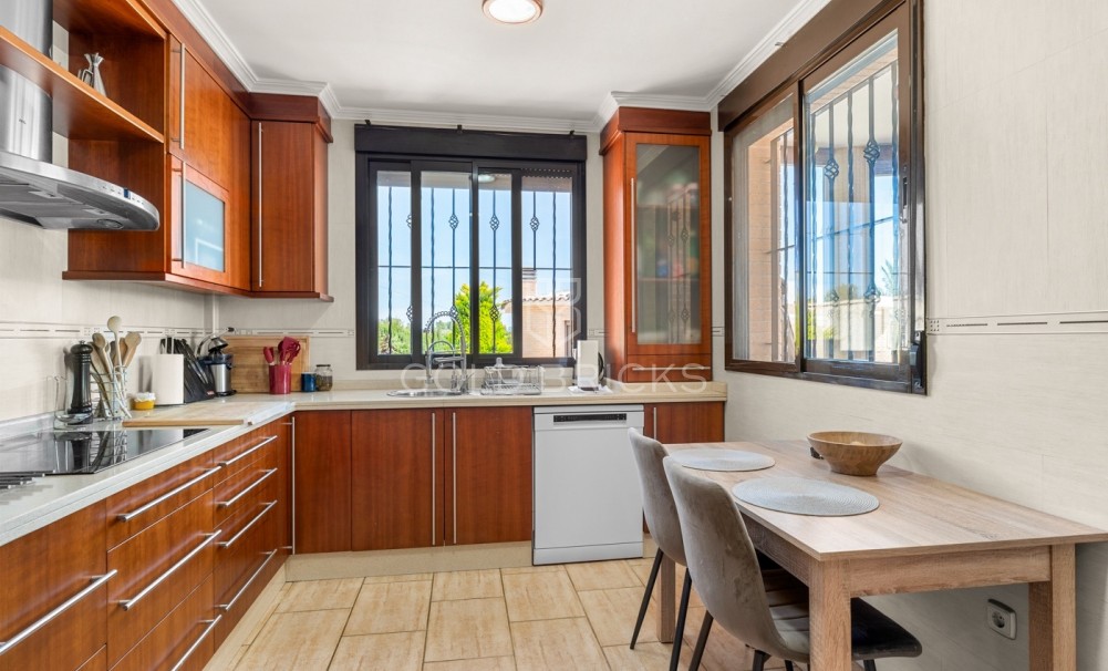 Wederverkoop · Landgoed · Crevillente