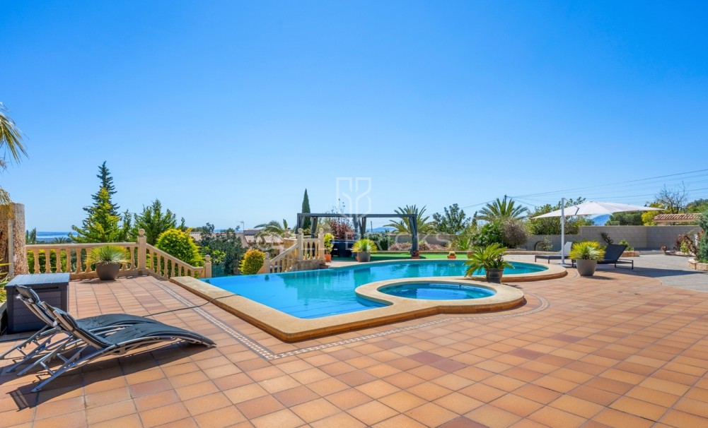 Wederverkoop · Landgoed · Crevillente