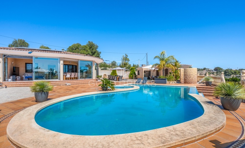 Wederverkoop · Landgoed · Crevillente