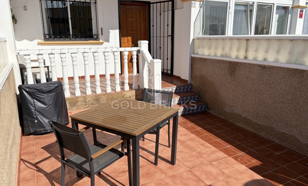 Revente · Maison de ville · Punta Prima