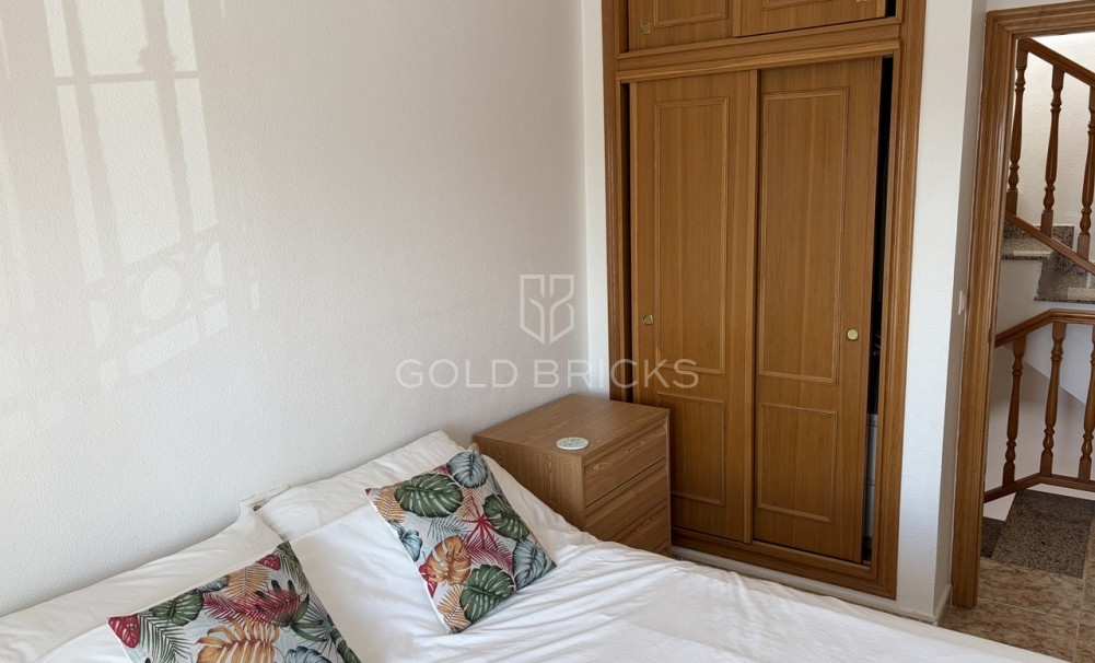 Revente · Maison de ville · Punta Prima