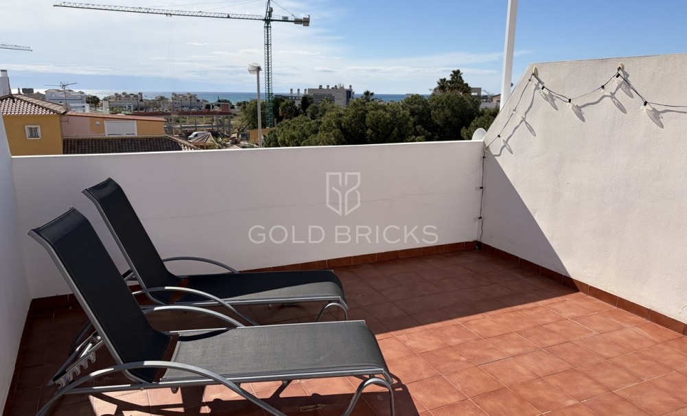 Revente · Maison de ville · Punta Prima