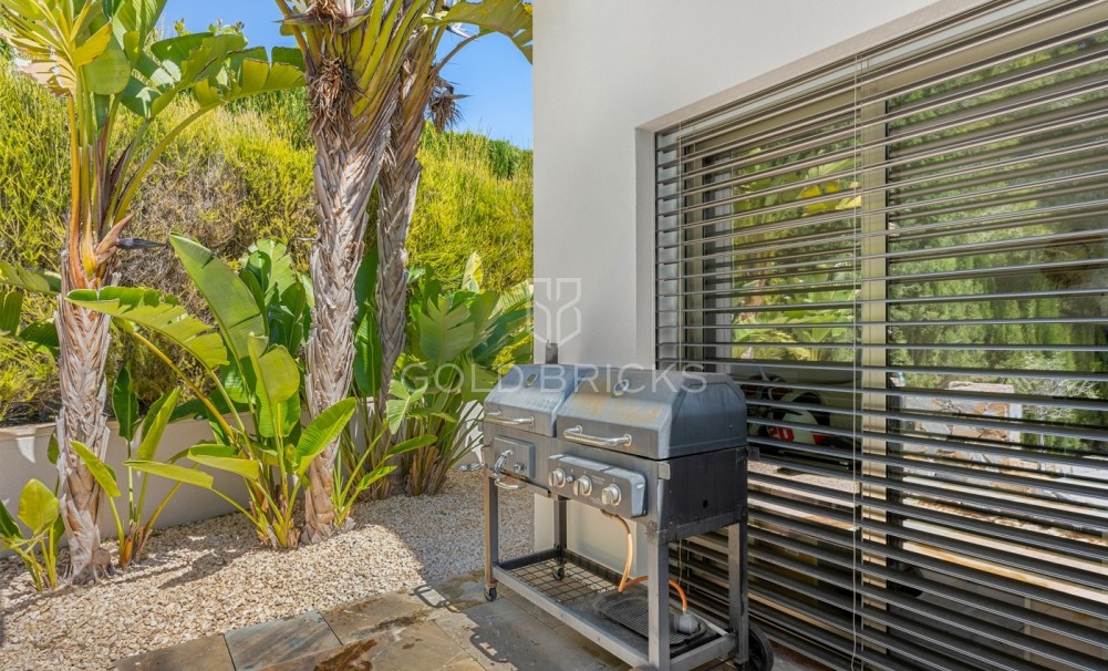 Sale · Detached Villa · Las Colinas Golf Resort