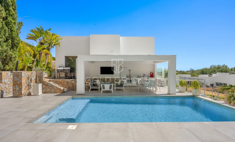 Sale · Detached Villa · Las Colinas Golf Resort