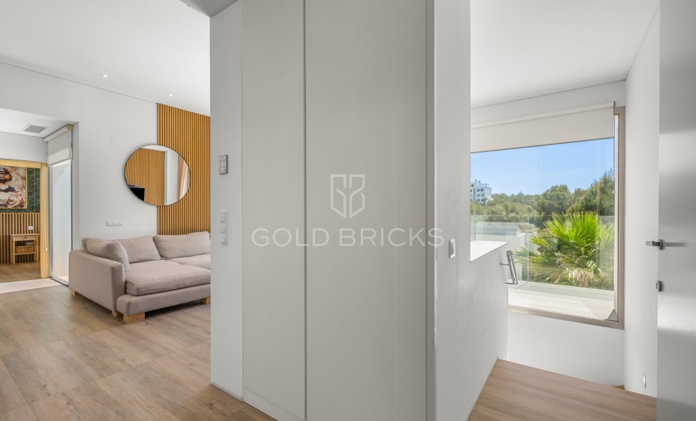 Sale · Detached Villa · Las Colinas Golf Resort