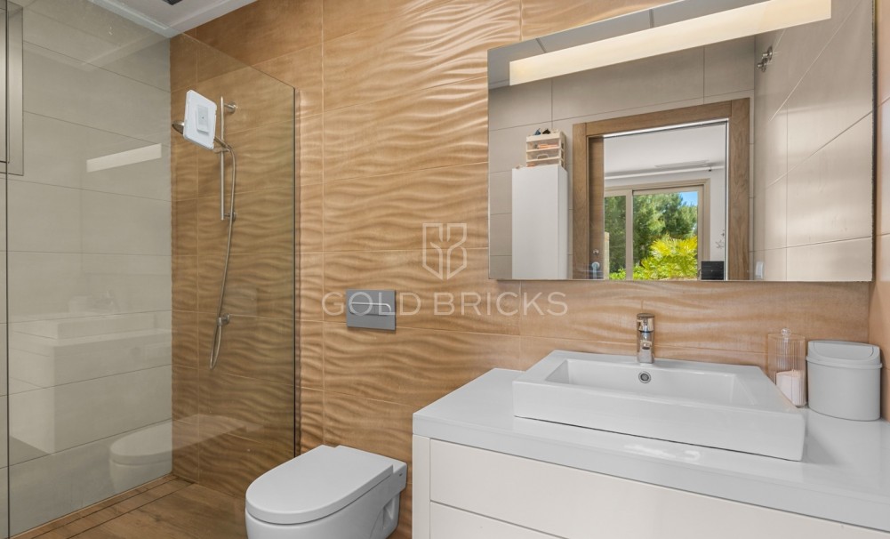 Sale · Detached Villa · Las Colinas Golf Resort