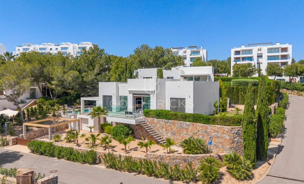 Sale · Detached Villa · Las Colinas Golf Resort