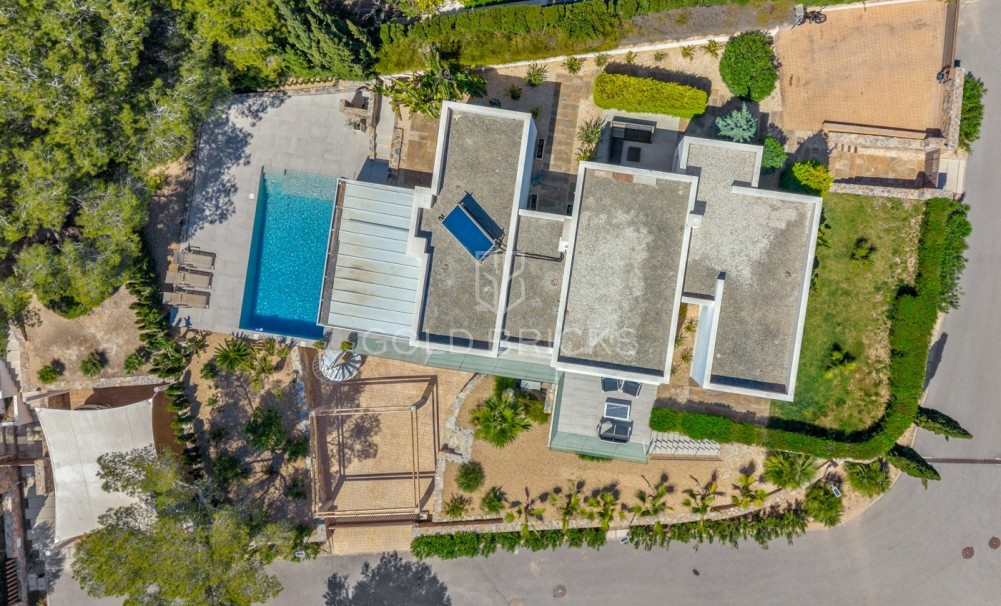 Sale · Detached Villa · Las Colinas Golf Resort