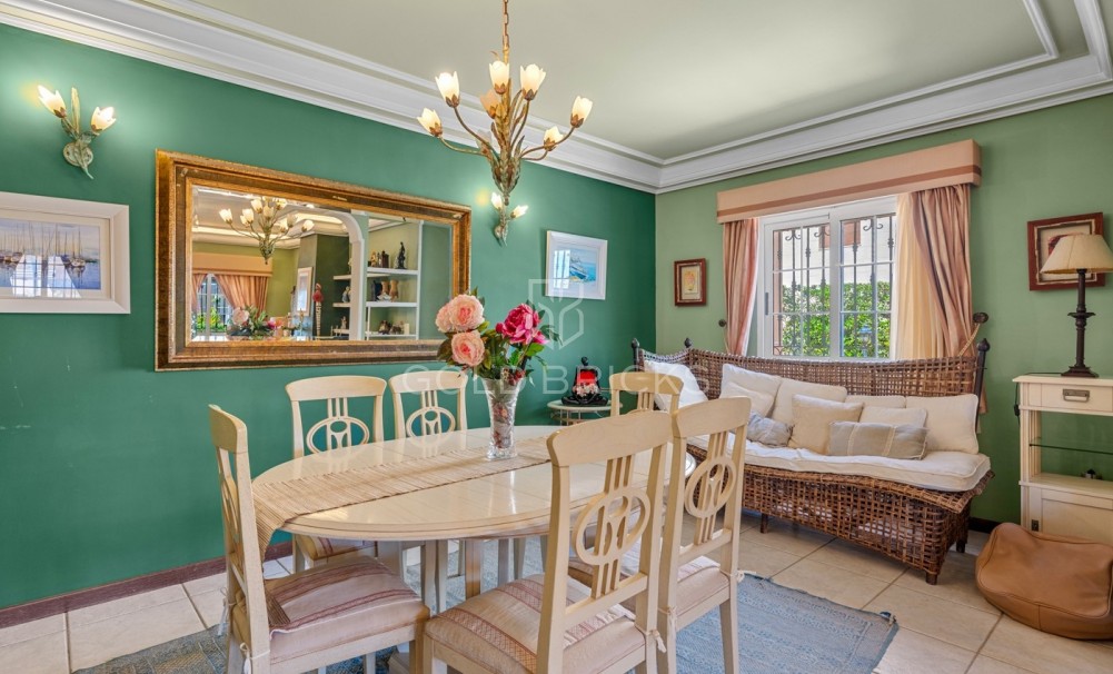 Sale · Villa · Torrevieja · La Mata