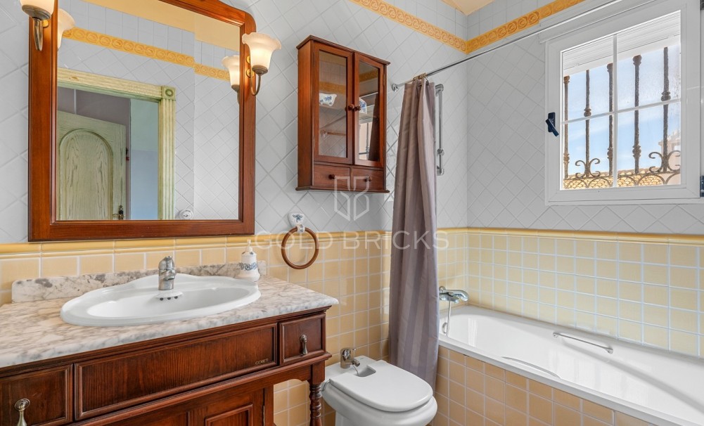 Sale · Villa · Torrevieja · La Mata