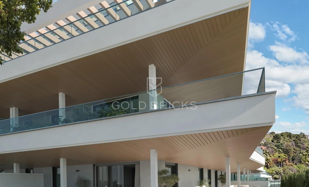 Nowa konstrukcja · Daszek · Estepona · Parque Selwo