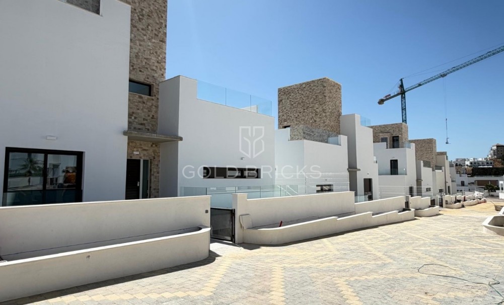 New Build · Detached Villa · Finestrat