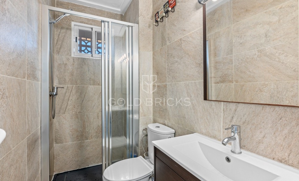 Resale · Apartment · Santa Pola