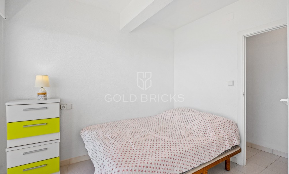 Resale · Apartment · Santa Pola