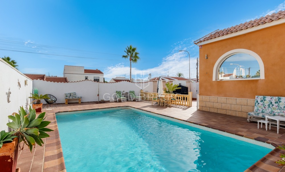 Återförsäljning · Villa · Ciudad Quesada - Rojales