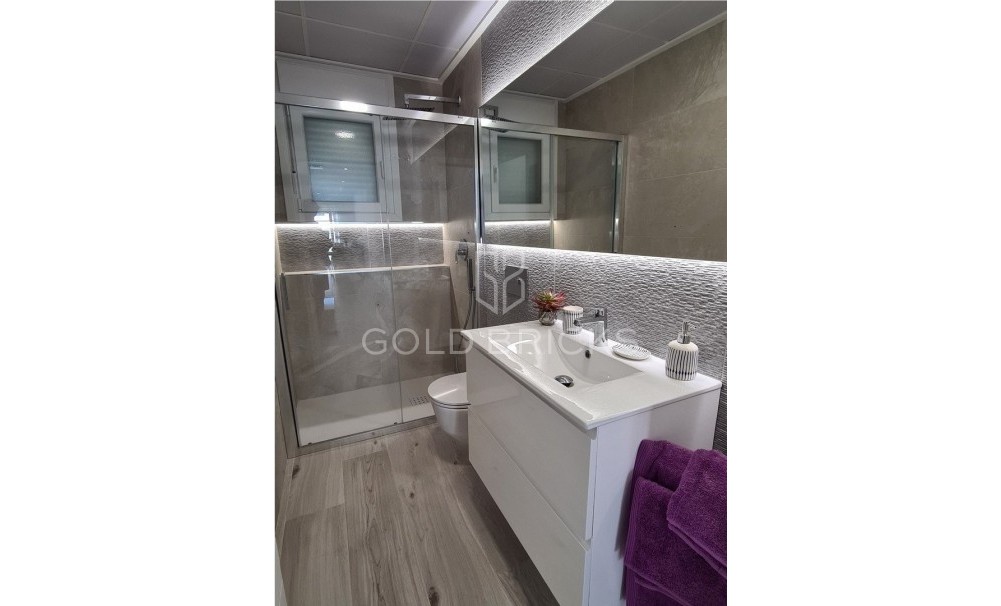 New Build · Town House · Avileses