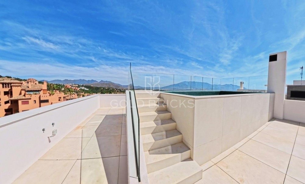 New Build · Apartment · Ojen · El Soto De Marbella