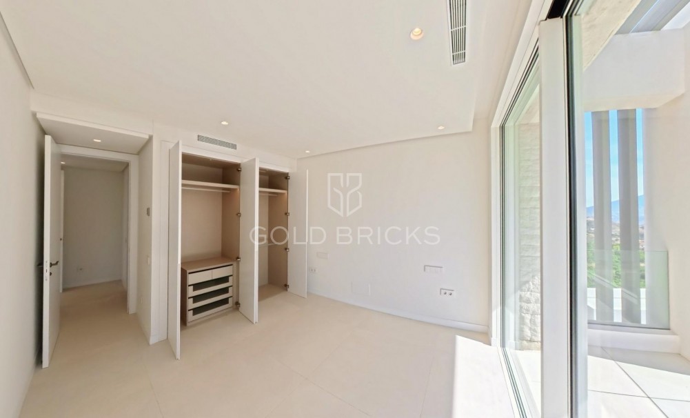 New Build · Apartment · Ojen · El Soto De Marbella