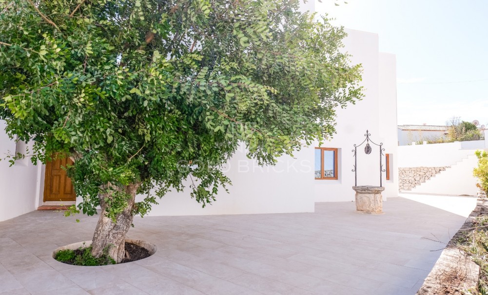 Sale · Villa · Moraira · Benimeit