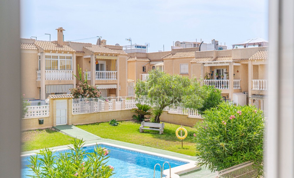 Revente · Apartment · Torrevieja