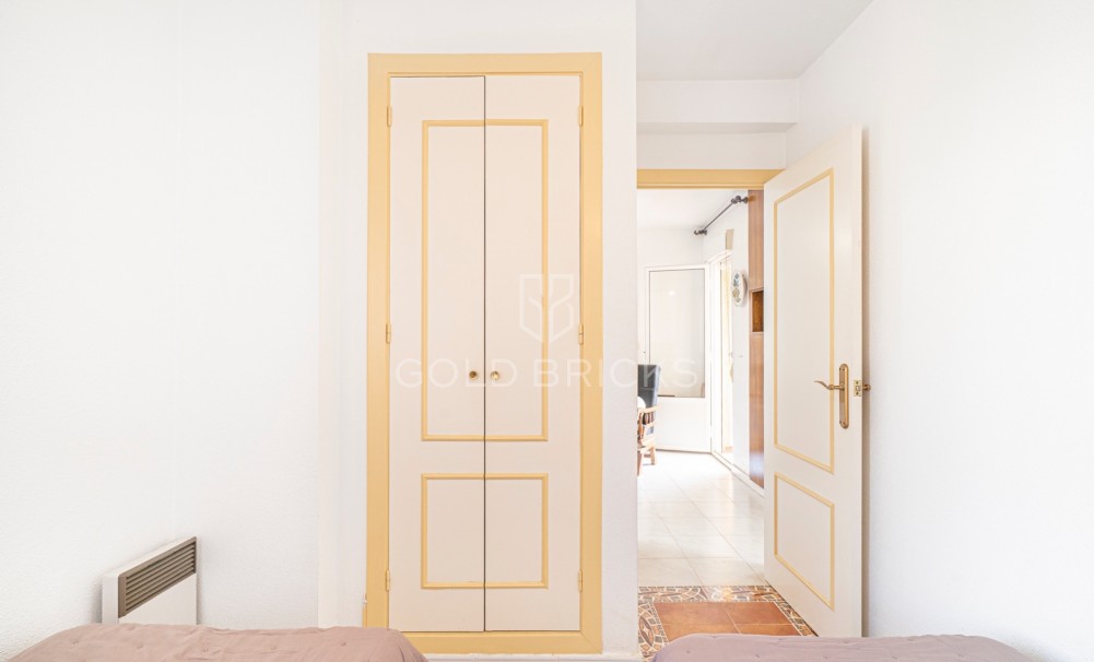 Revente · Apartment · Torrevieja