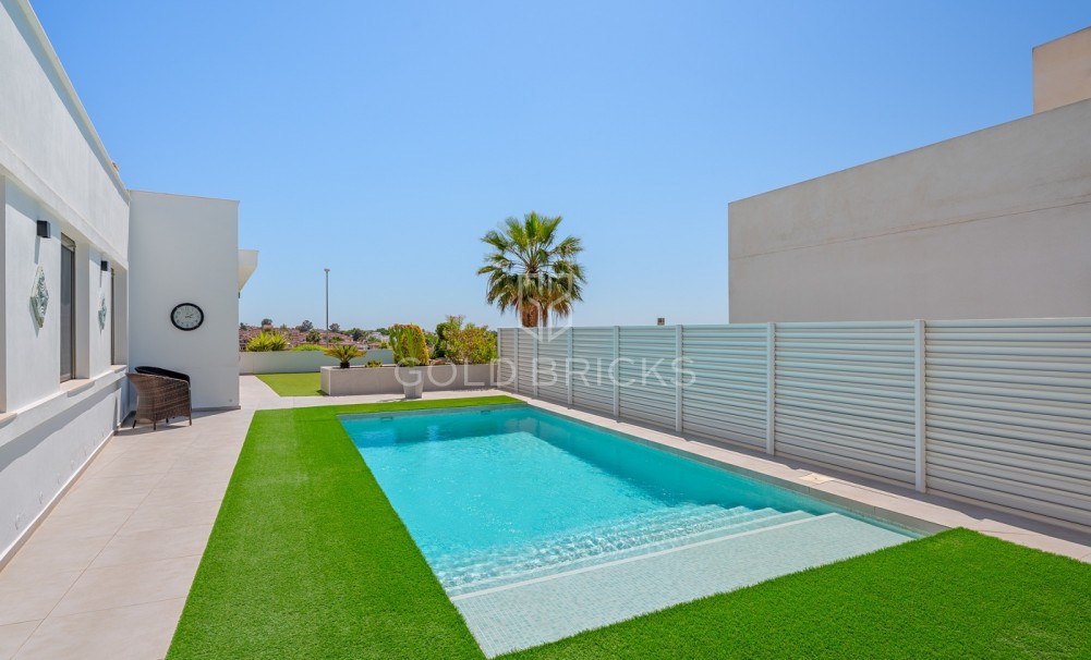 Sale · Villa · La marina · La Marina