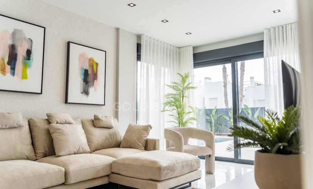 New Build · Independent villa · Orihuela Costa · Punta Prima