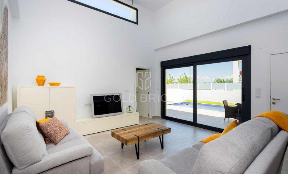 New Build · Quad House · Daya Nueva · CENTRO