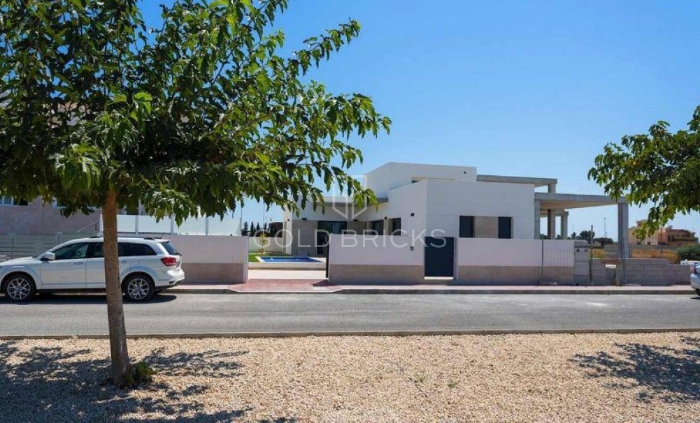 New Build · Quad House · Daya Nueva · CENTRO