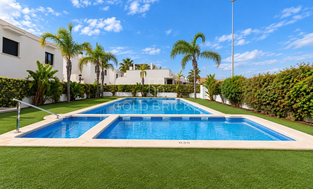 Sale · Duplex Penthouse · Orihuela Costa · Lomas de Cabo Roig