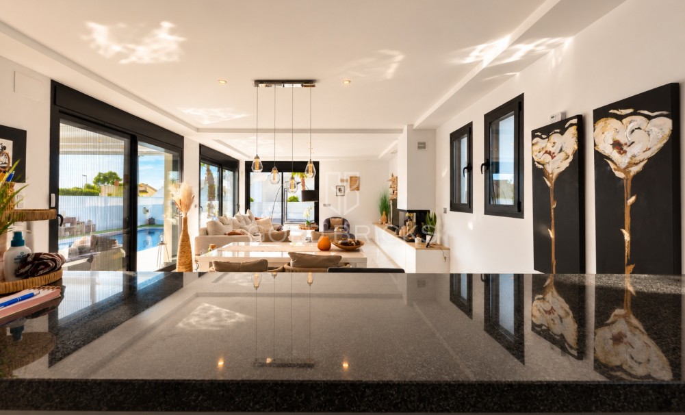 Wederverkoop · Vrijstaande villa · San Fulgencio · Urb. La Marina