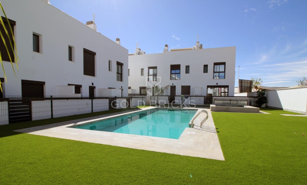 New Build · Villa · Pilar de la Horadada · parque Andromeda
