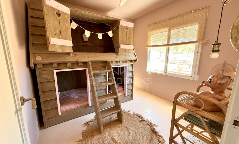 Sale · Finca / Country Property · Sax · Sax Centro